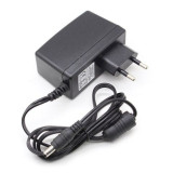 Nabíječka SolarStorm pro Li-Ion cyklistické Aku packy 8.4V 1.5A