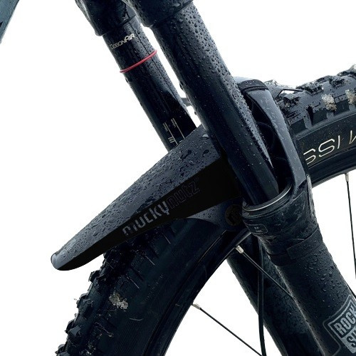 Blatník Mucky Nutz Face Fender černá 2022