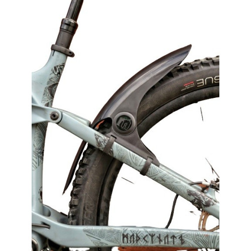 Blatník Mucky Nutz Mud Guard zadní černý